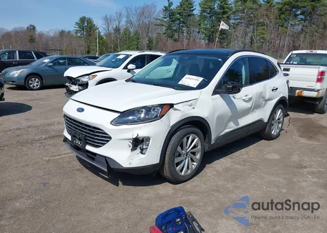 2022 Ford Escape Titanium Hybrid z USA, uszkodzony, nr VIN 1FMCU9DZ5NUA11487